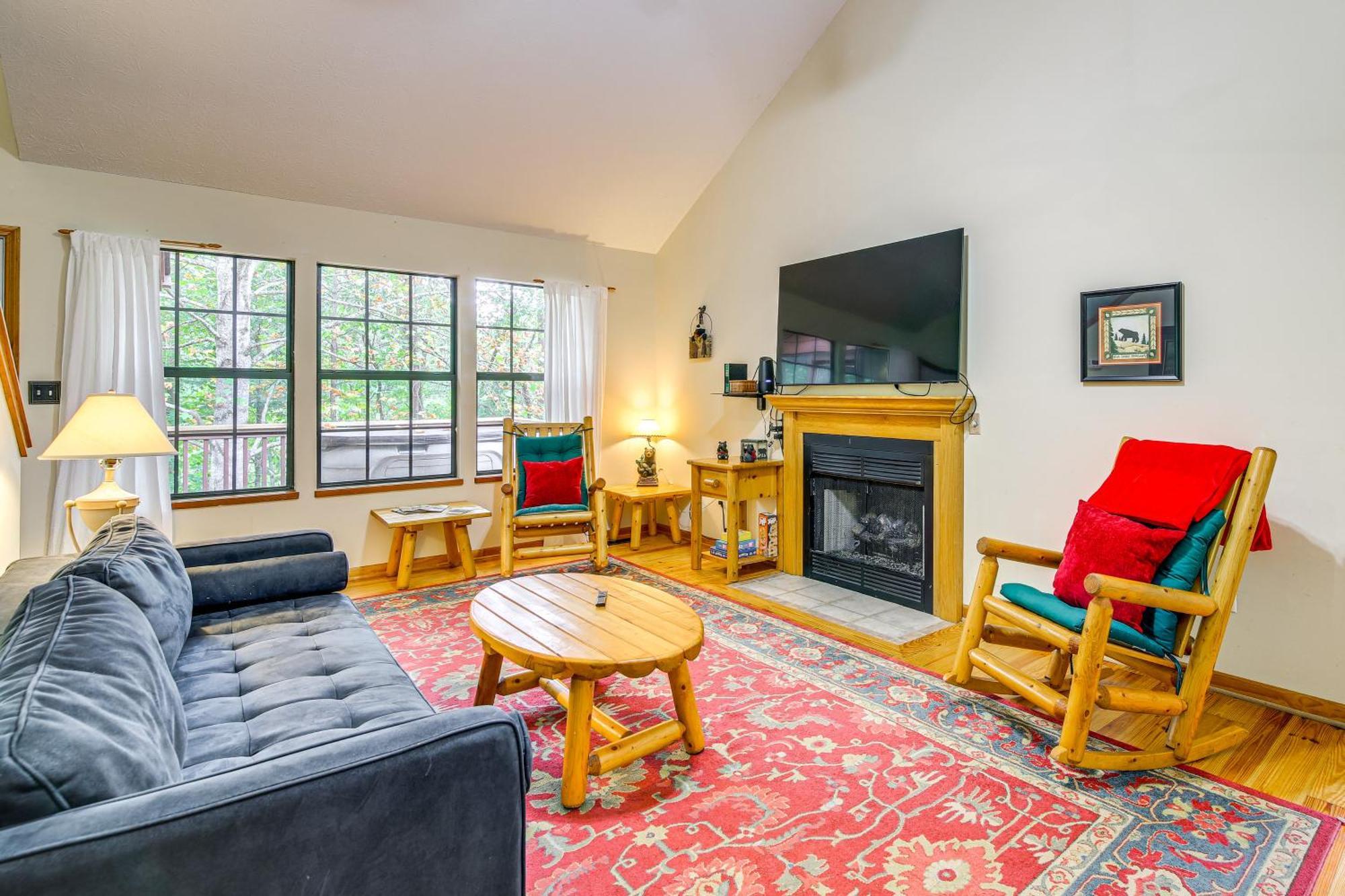 Pet-Friendly Sevierville Rental With Private Hot Tub Eksteriør billede